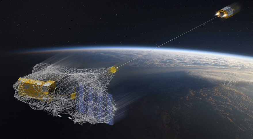 جمع‌آوری زباله‌های فضایی توسط ماهواره انگلیسی برای اولین بار
