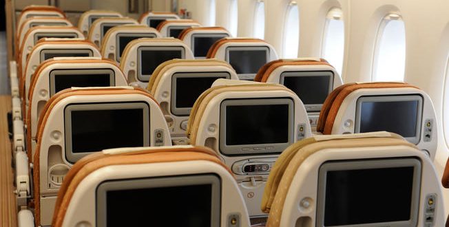 تجهیز نمایشگر صندلی‌های هواپیماها به دوربین در دو ایرلاین بین‌المللی