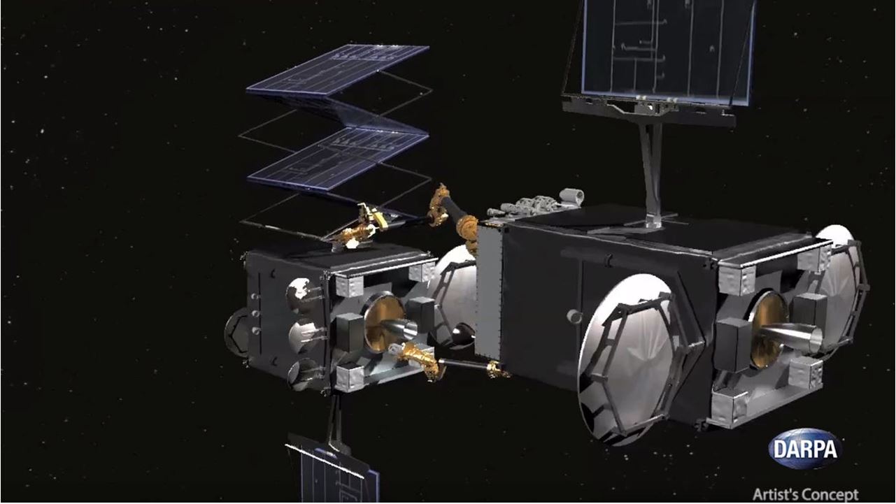 دارپا “DARPA” در حال بررسی شرکای جدید در پروژه ربات تعمیرکار فضایی