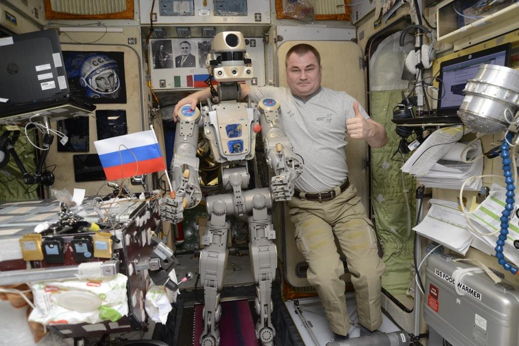 بازگشت کپسول بدون سرنشین Soyuz همراه با روبات انسان‌نما به زمین