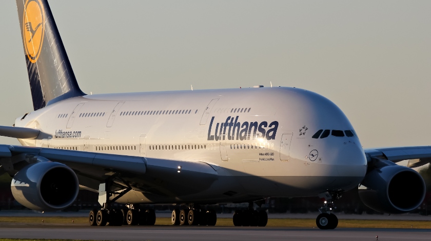 خارج کردن ۶ فروند A380 از ناوگان شرکت هواپیمایی Lufthansa به دلیل بحران ویروس کرونا